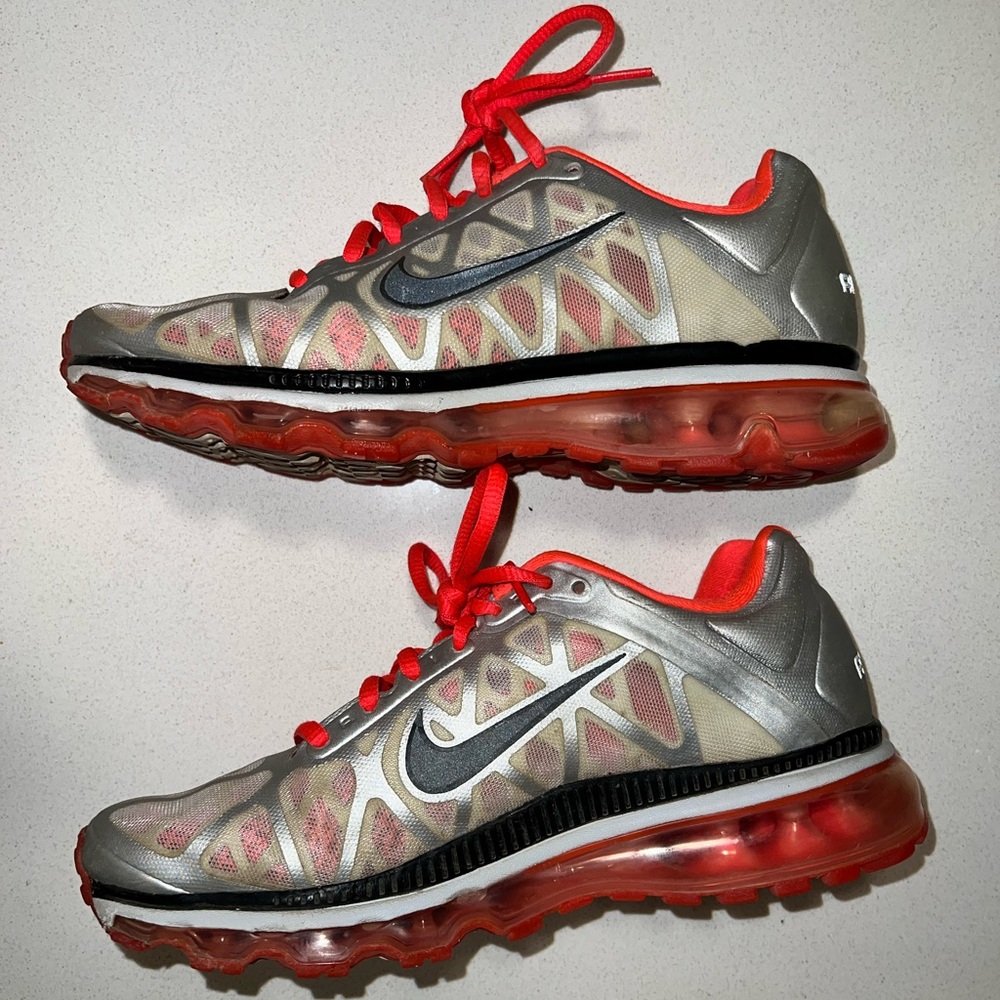 Nike Air Max Neon Pink and Silver Sneakers
